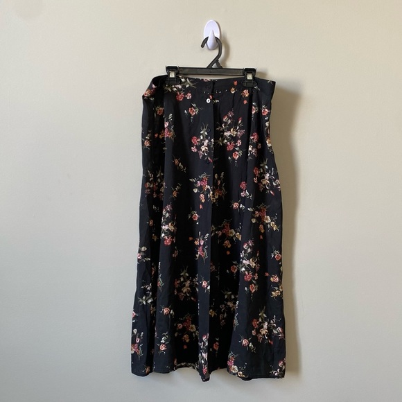 ZARA Floral Midi Skirt - Picture 1 of 3